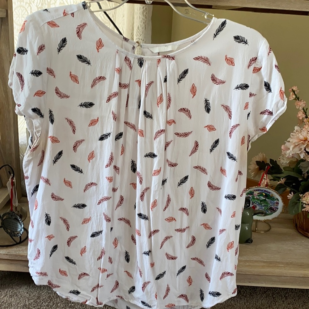 Used H&M short sleeve blouse/shirt